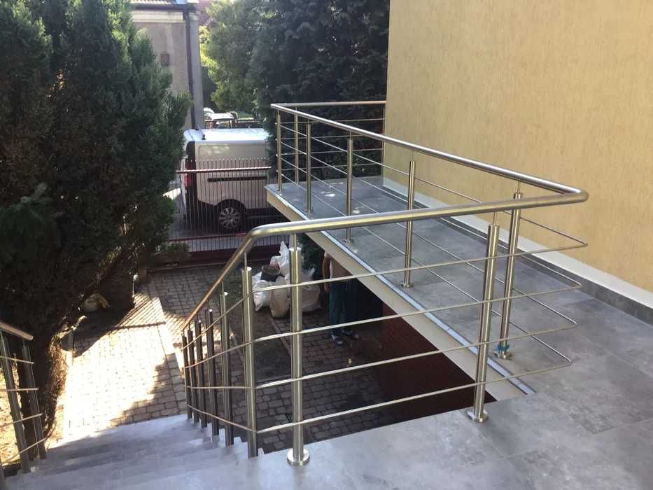 Balustrady nierdzewne zabezpieczenia okienne
