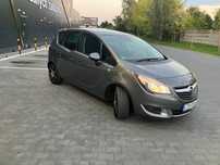 Opel Meriva Tylko 106tys. km klima grzane siedzenia i kierownica tempomat czujniki