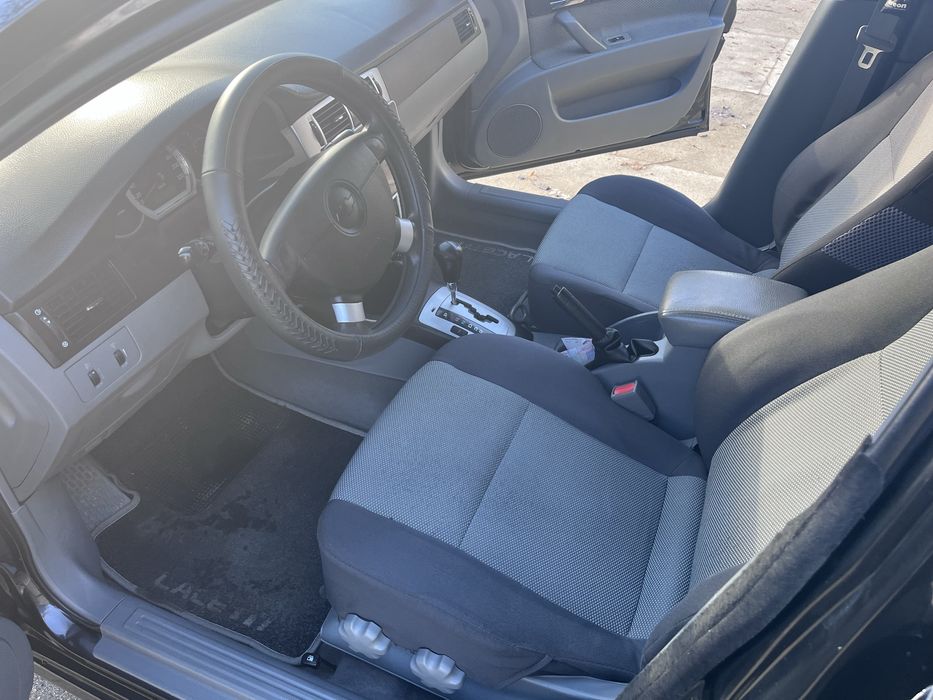 Продам Chevrolet Lacetti 1.8 АКПП