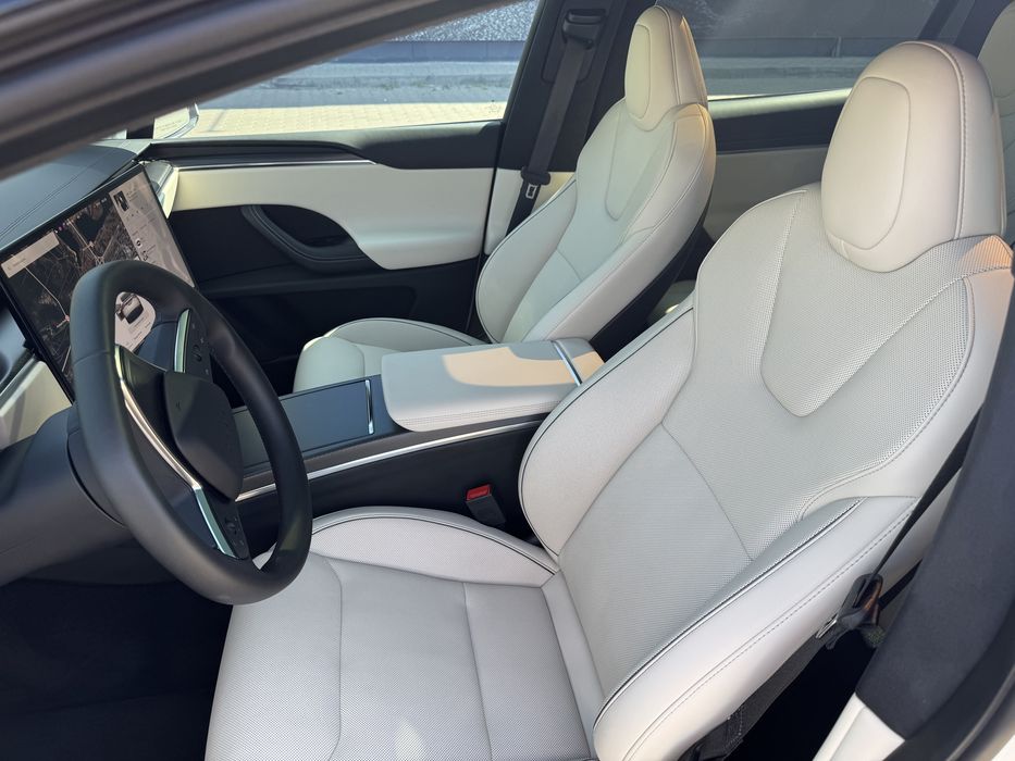 Tesla Mobel X 2024 рік, продаж авто