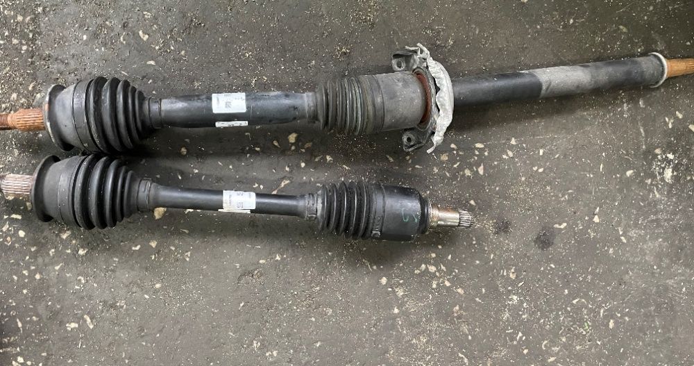 Mercedes B klasa W245 A klasa W169 Półoś prawa prawie nowa ORYGI GWARA