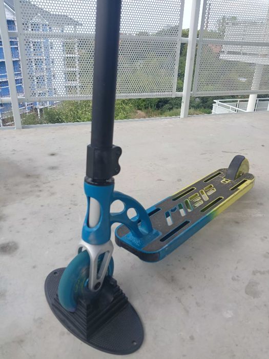 Hulajnoga Madd Gear