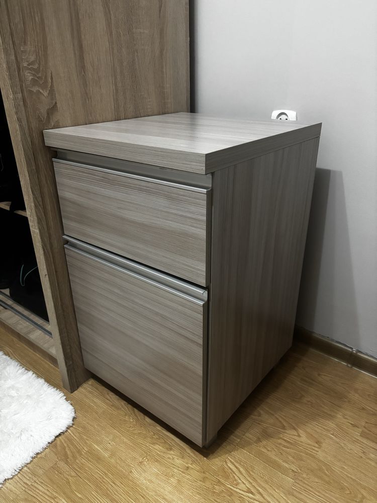 Szafka nocna Agata Meble