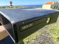 XBox 360 ( Com RR ) Para habilidosos ou para peças