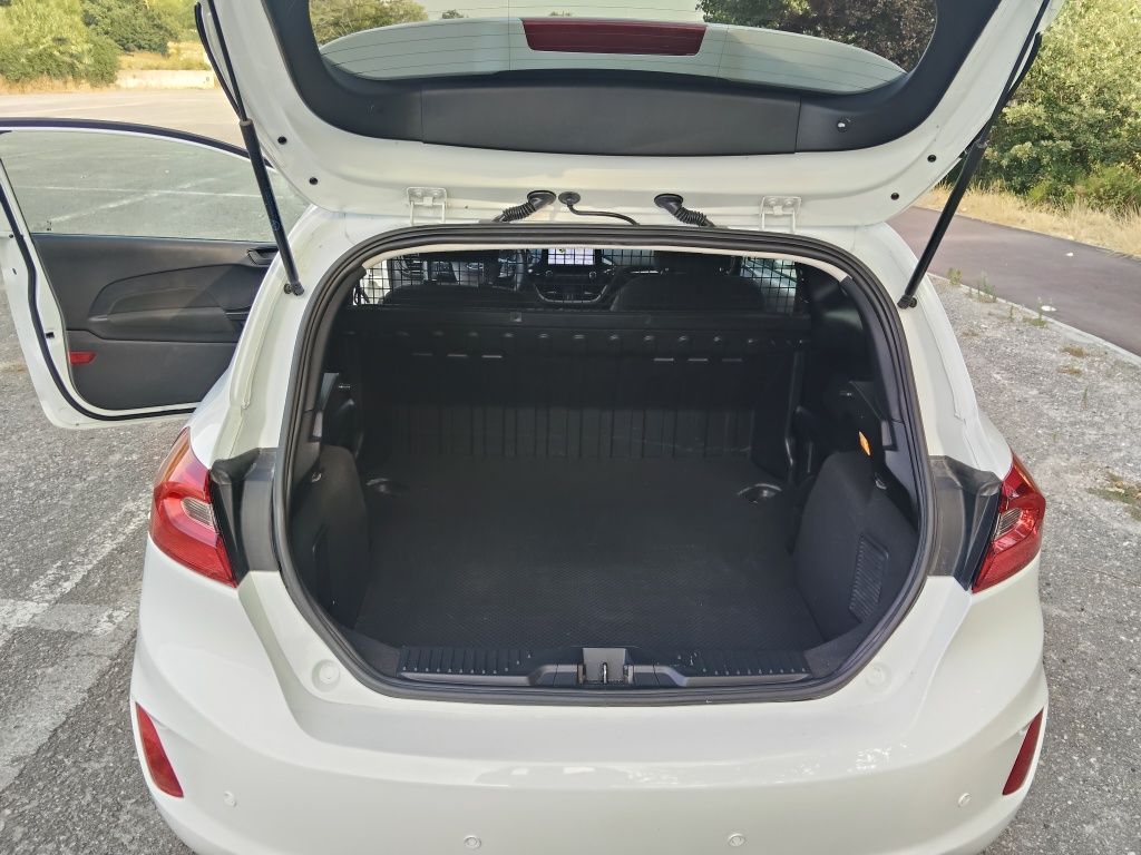 Ford Fiesta Van C/IVA