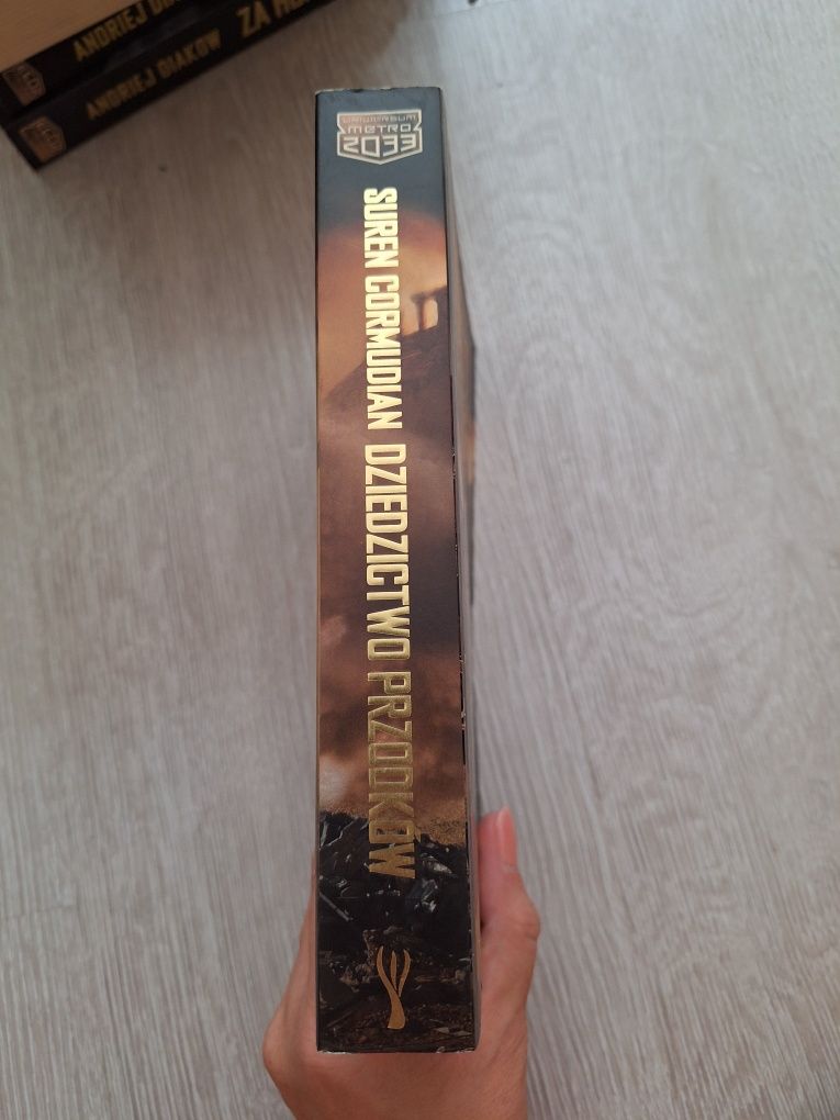 Uniwersum METRO 2033. Suren Cormudian. Dziedzictwo Przodków