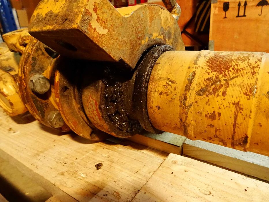 Wał pędny kompletny do ładowarki HSW 540. Cardan shaft. 119cm. Kardan