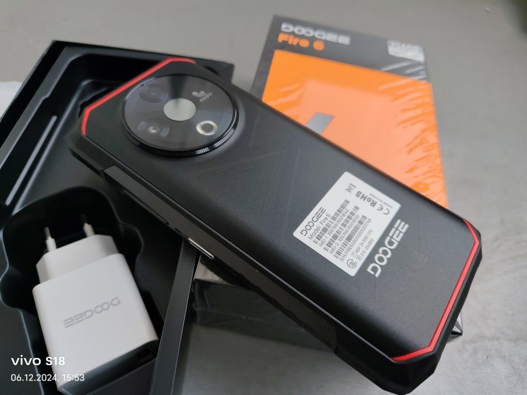 Doogee Fire 6 6/256 тепловізор