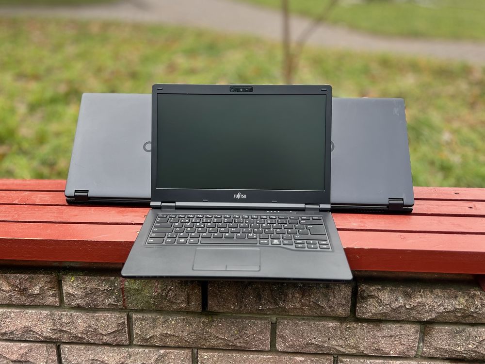 Ноутбук Fujitsu LIFEBOOK E449/i3-7020U/8GB/SSD 256GB/14"HD/Гарантія