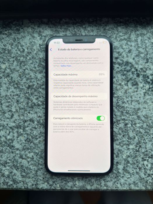 iPhone 12 como novo