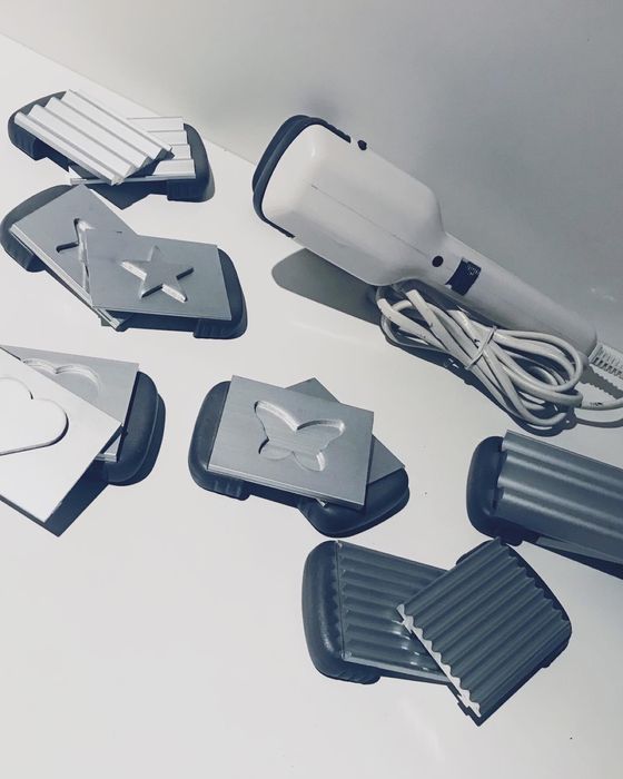 Professional Hair Curler & Straightener