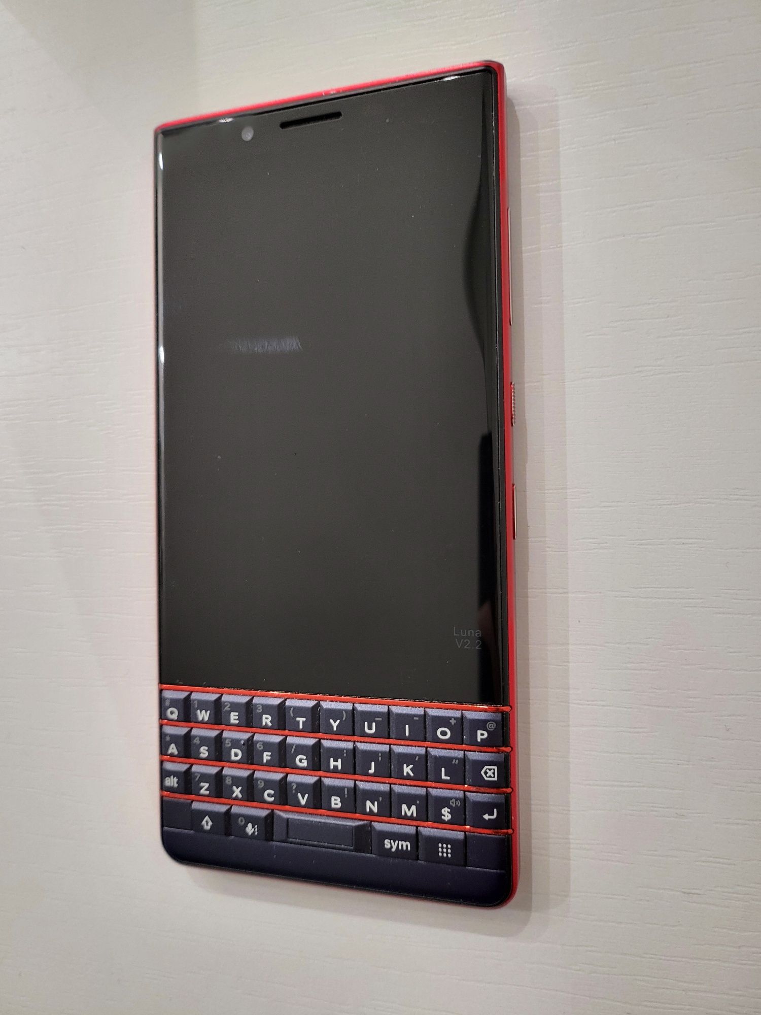 Atrapa Blackberry Key2 stan idealny