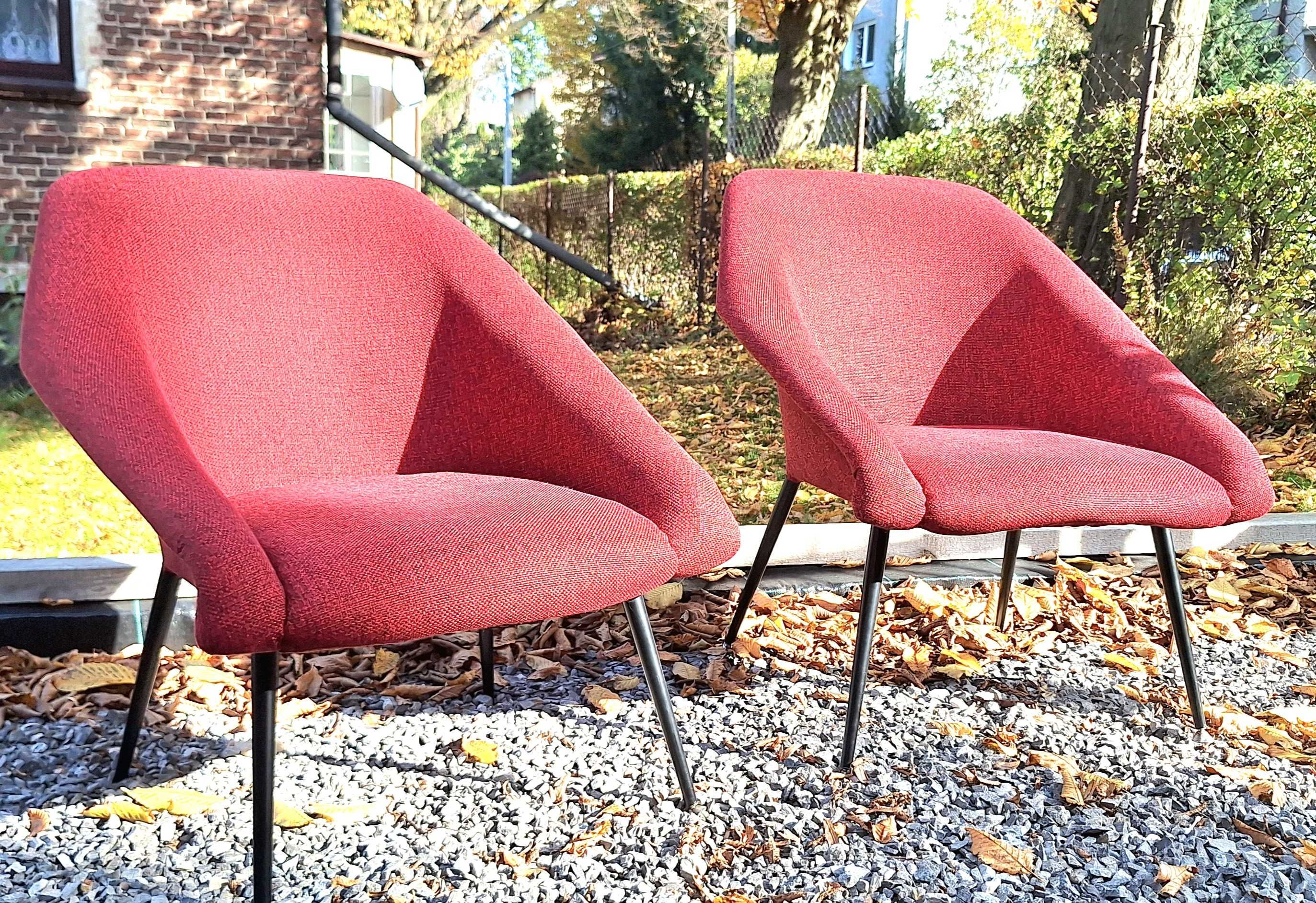 Fotele model Ewa, z orginalną tapicerką w idealnym stanie, lata 60-70