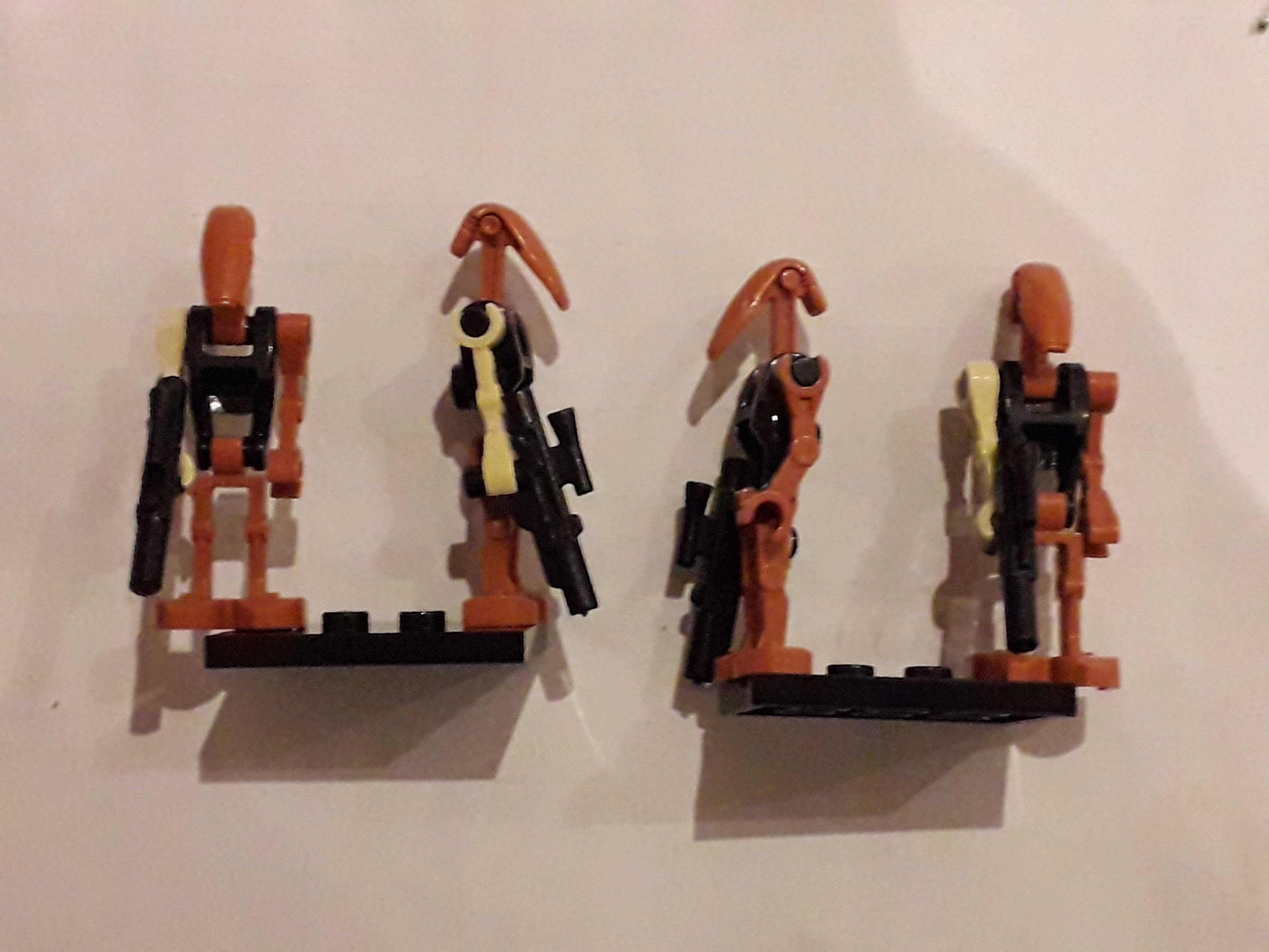 4 sztuki Figurki Star Wars Droid bojowy z blasterem komp. z Lego