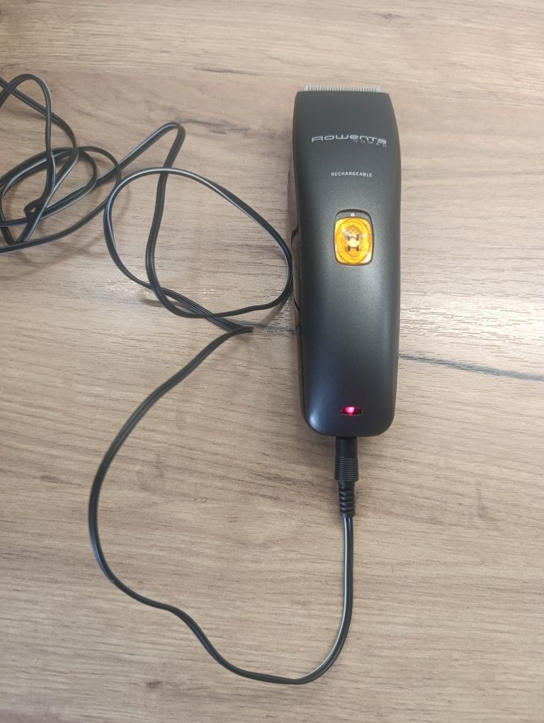 Maszynka do strzyżenia Rowenta Nomad Rechargeable Model TN5010