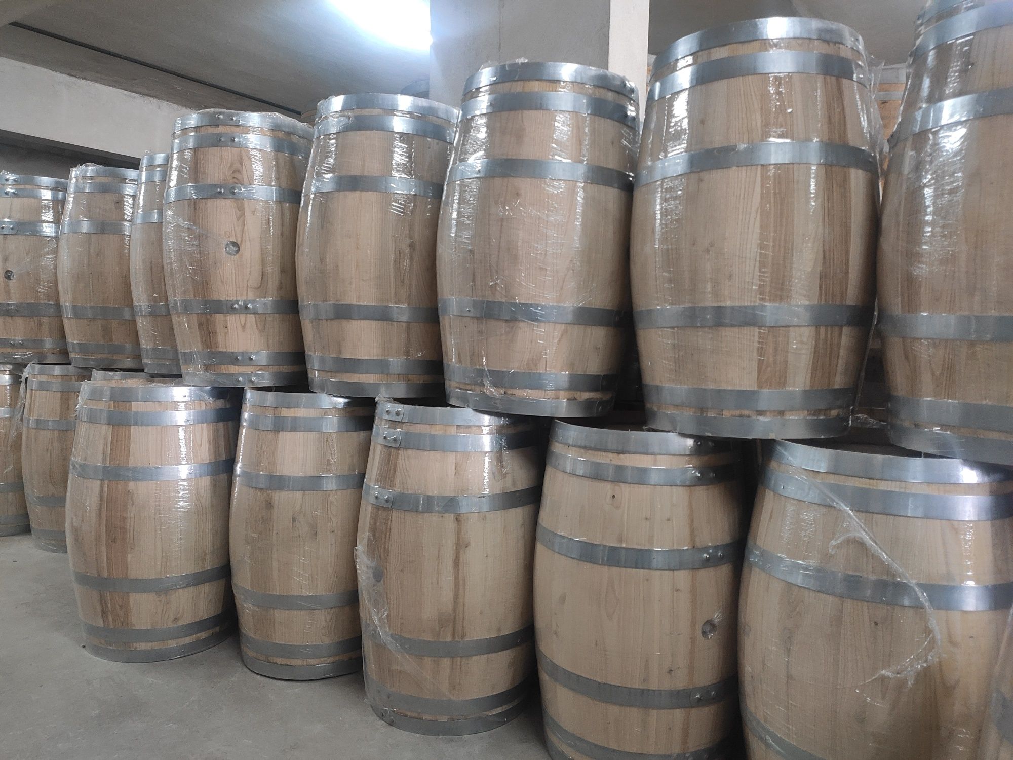Barris/Pipos/Pipas em madeira de castanho