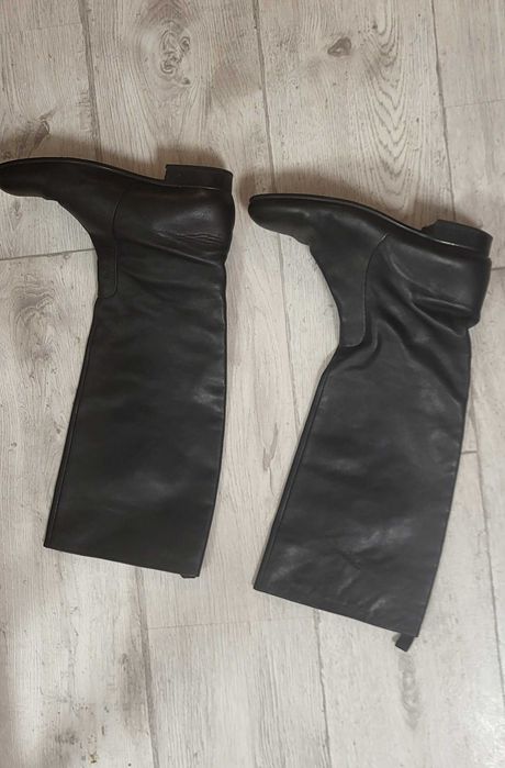 Шкіряні трендові чоботи