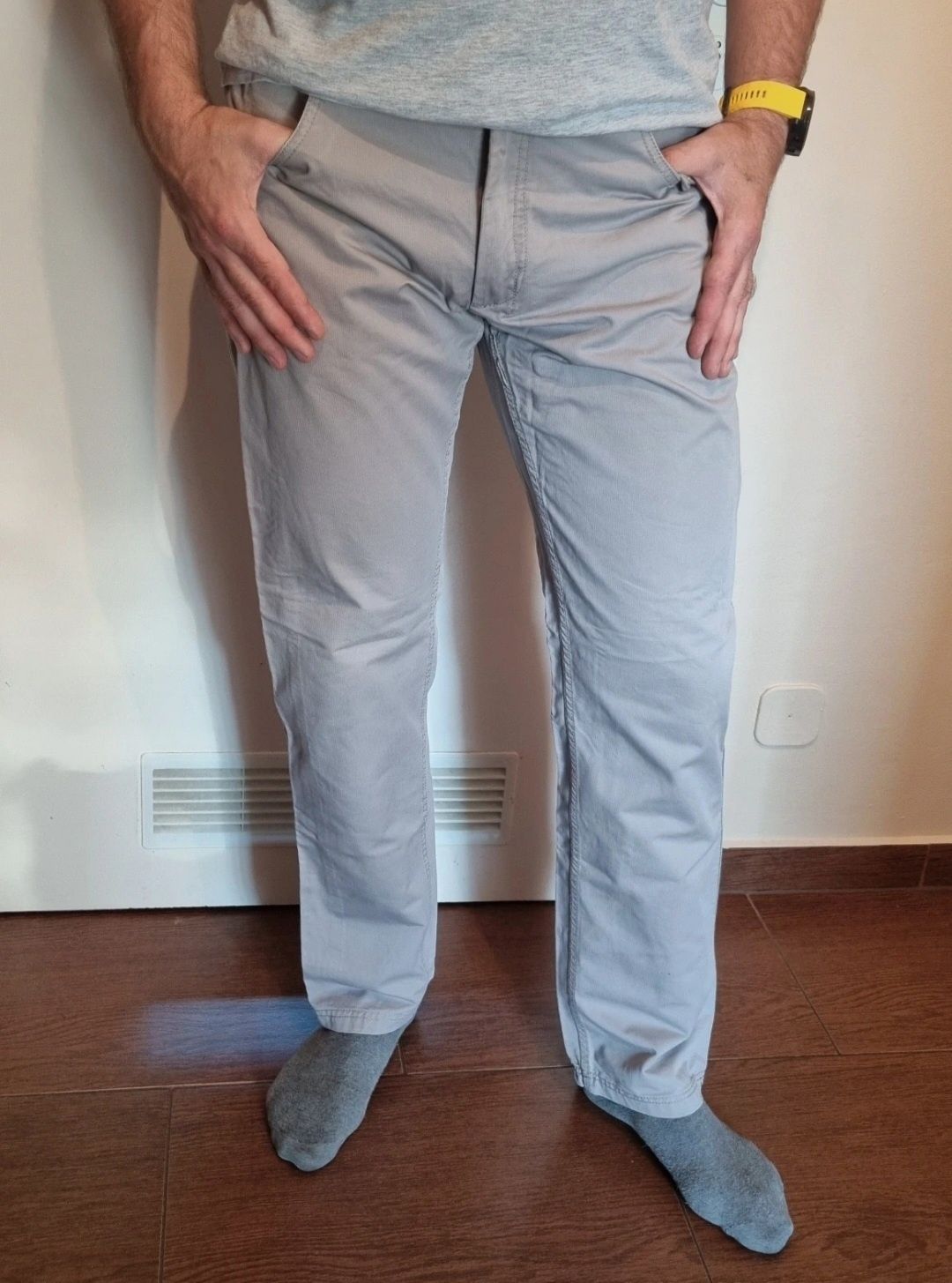 Szare spodnie męskie