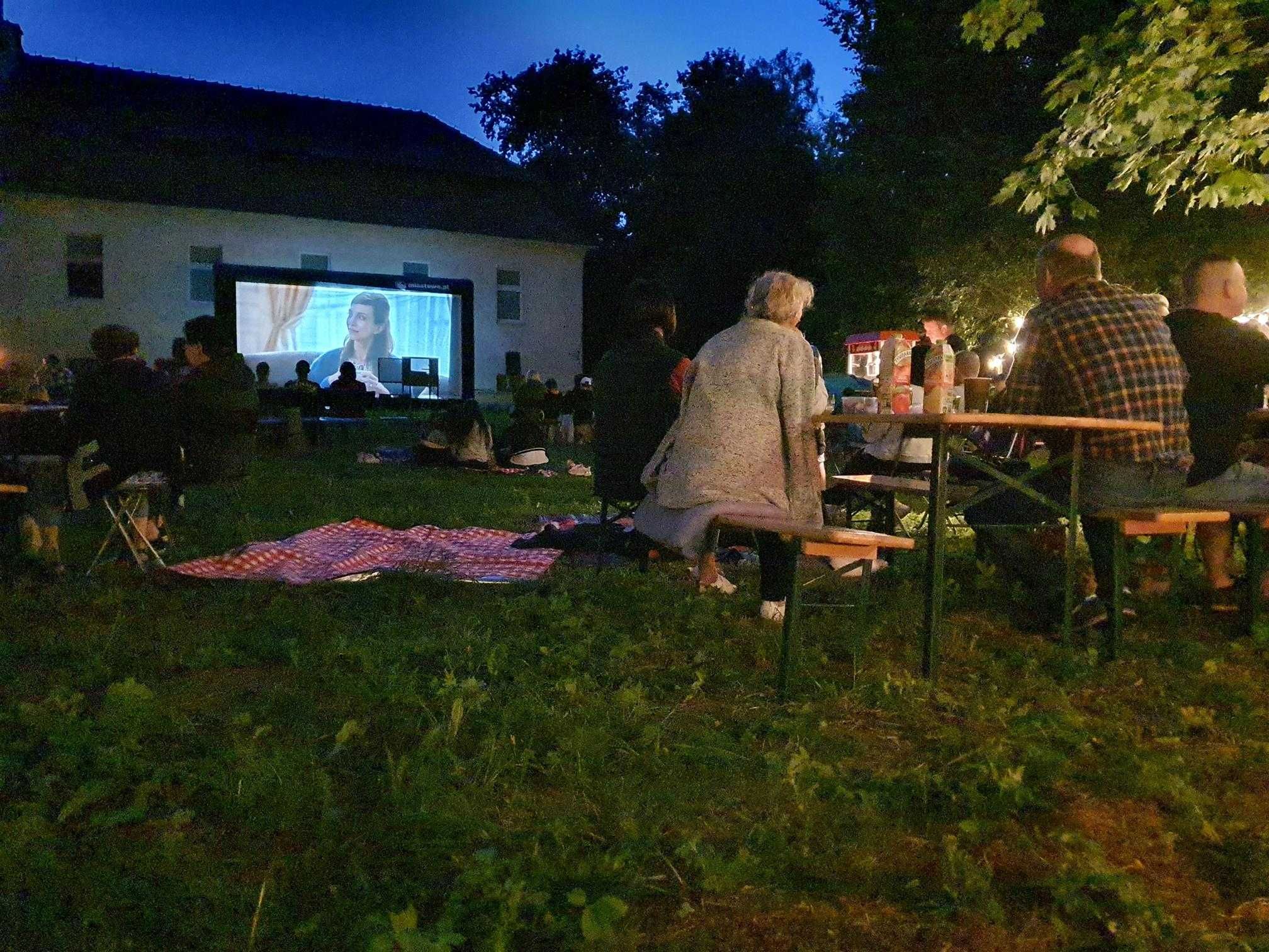 Na wynajem namioty imprezowe na wesela, komunie pod gołym niebem