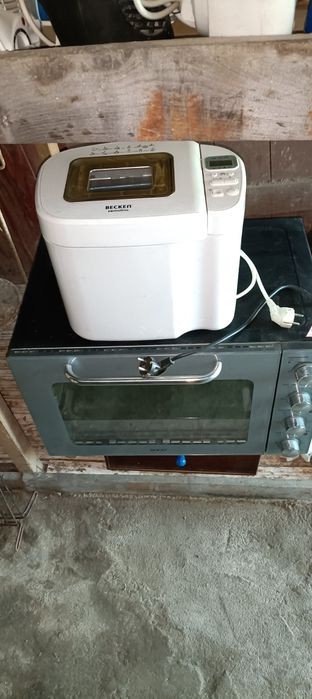 Antiguidades para desocupar ,ler anúncio