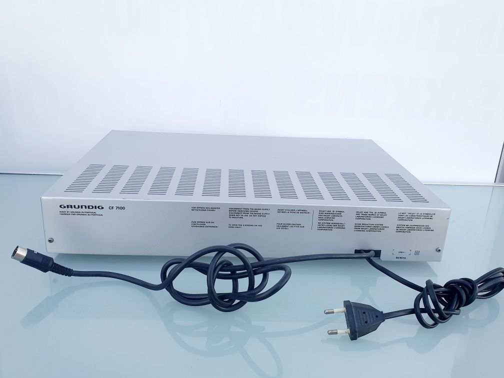 Magnetofon szuflada Grundig cf-7100 z 1983r