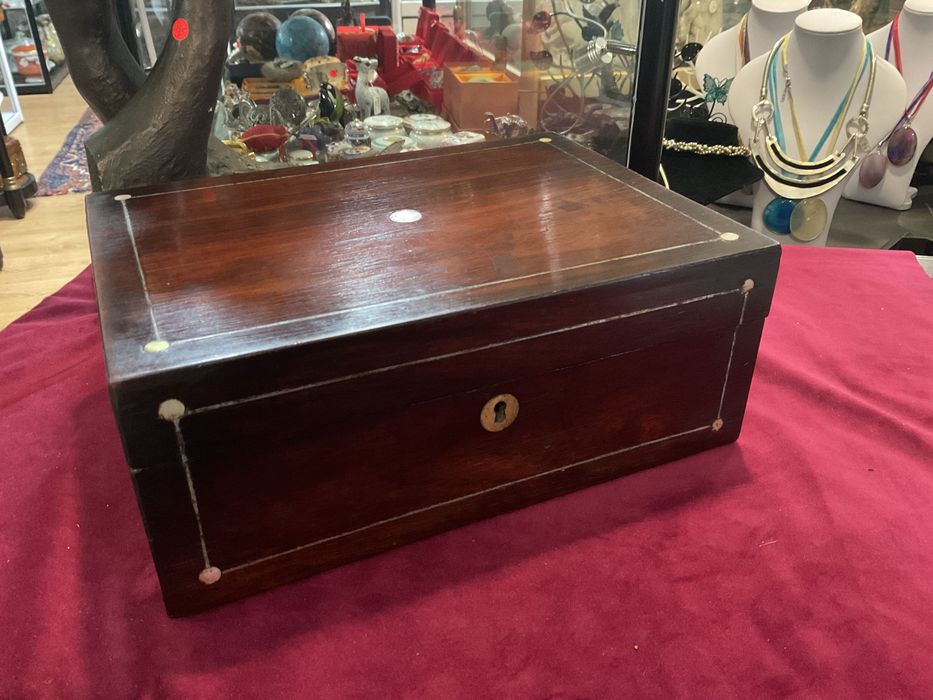 Caixa inglesa vintage mahogany 28x20x11 cm peça antiga