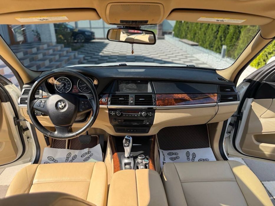 Продам BMW X5 e70  2012 року