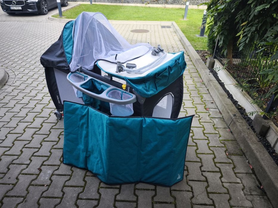 Łóżko turystyczne Lionelo szare.