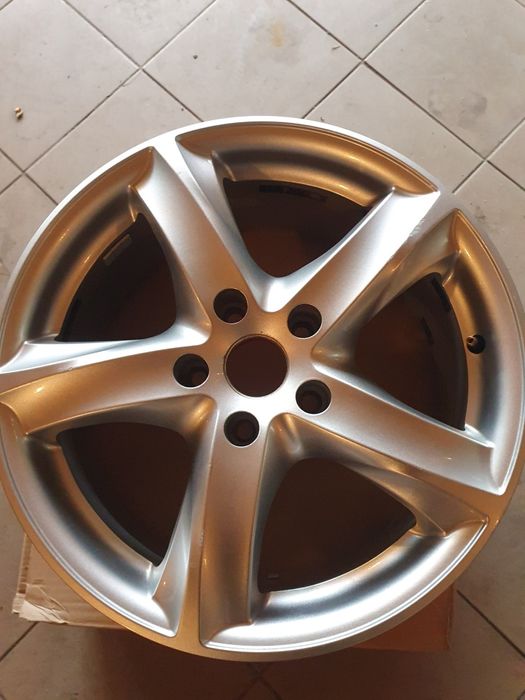 Alufelgi ATT Honda Accord VIIl 17x7.5J ET50 śr.64.1 komplet