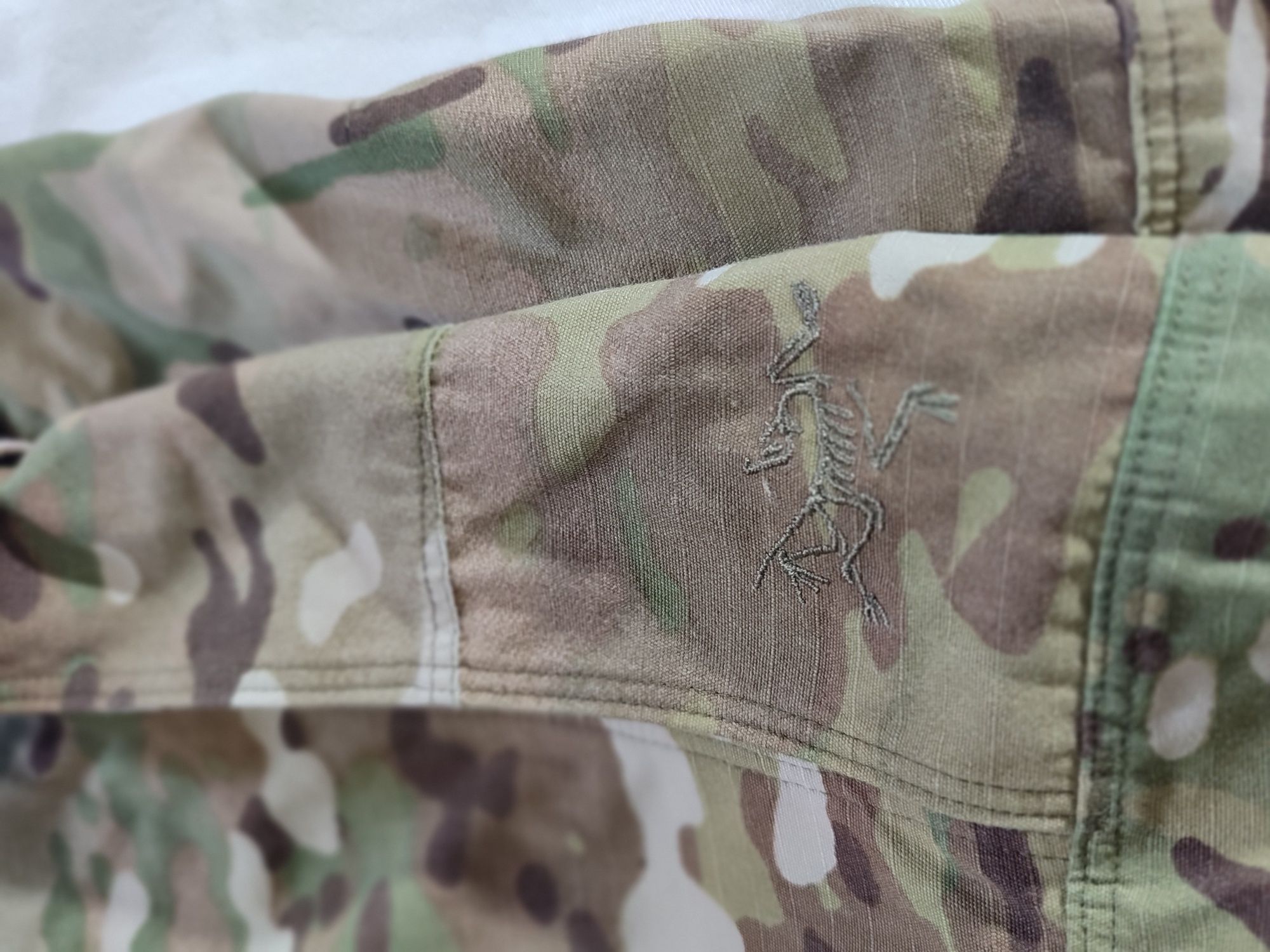 Убакс бойова сорочка arcteryx multicam