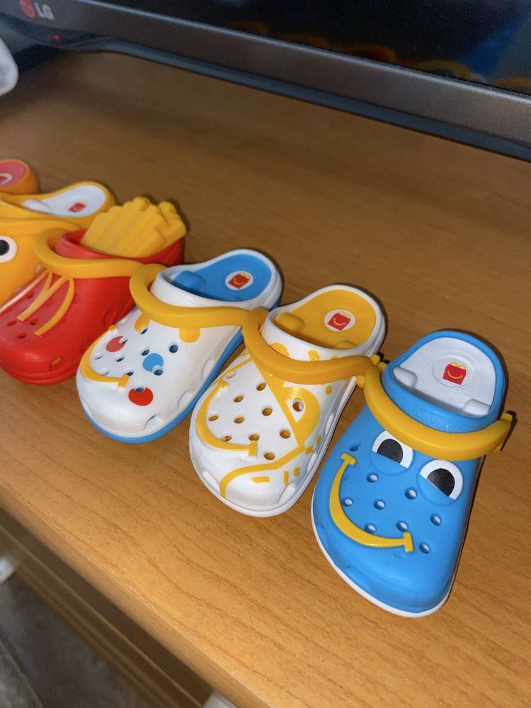 Іграшки крокси Макдональдс