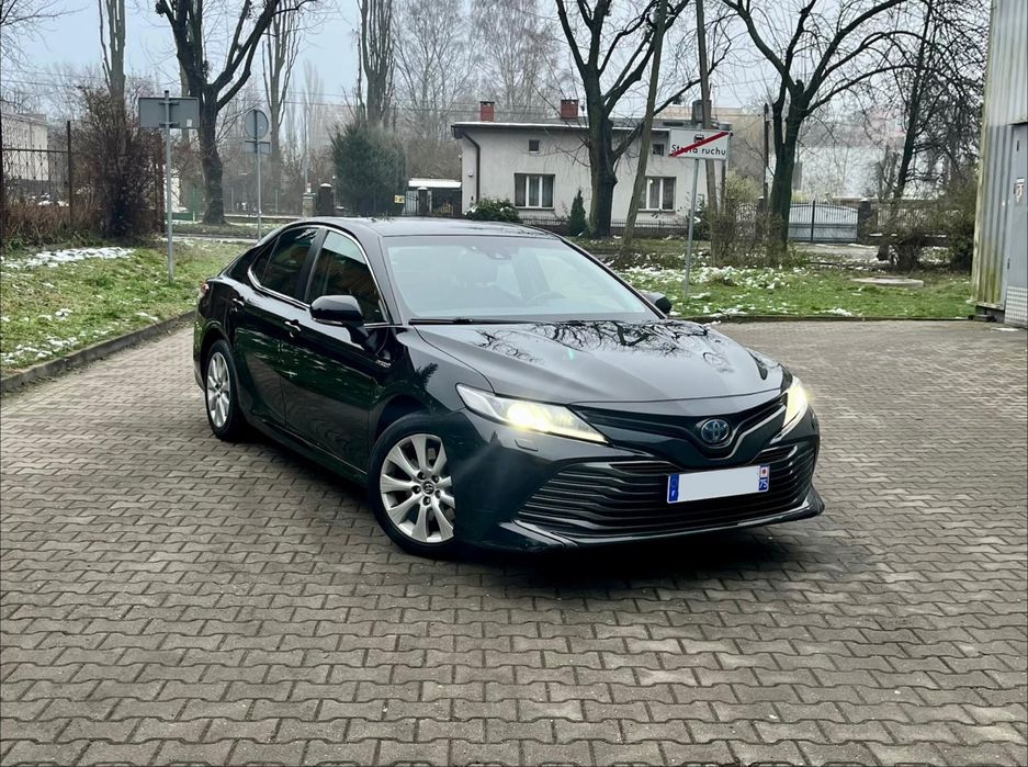 Toyota Camry Hybryda 2019  Skora Navi ….