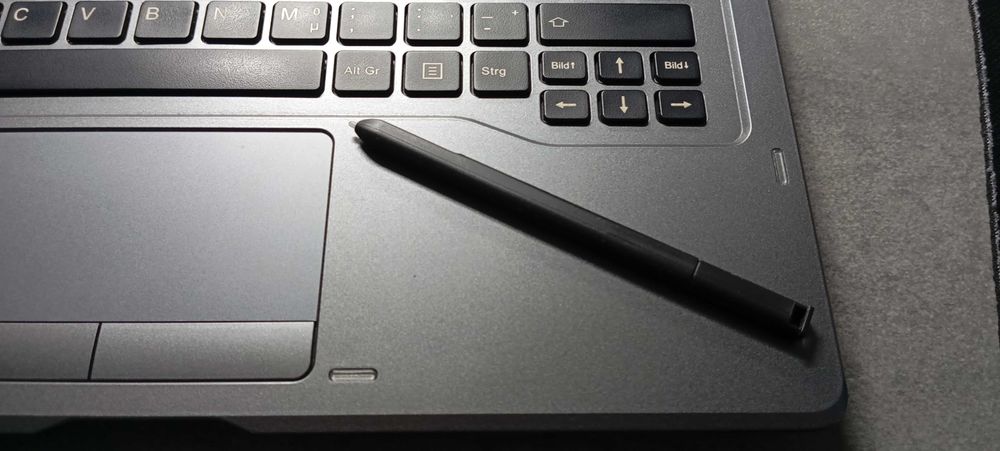 Tablet Fujitsu Q616 Klawiatura SIM SSD 500GB 8GB RAM CORE M7