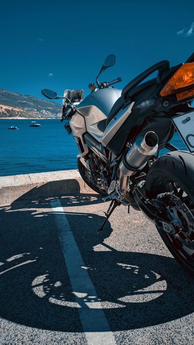 BMW modelo F800R de 2014