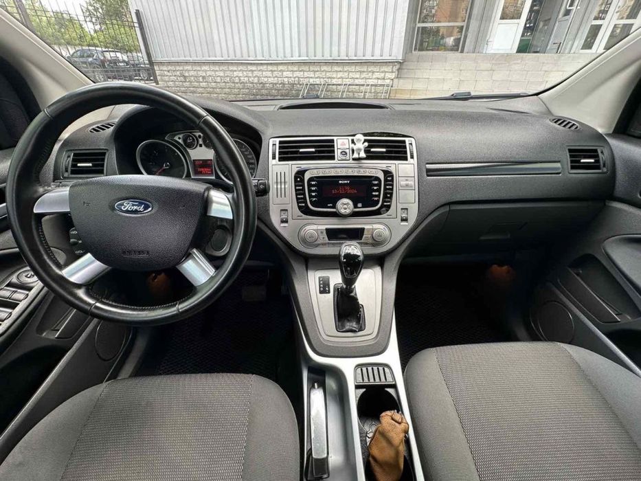 Продам своє авто Ford Kuga 2011р. Дизель 2.0