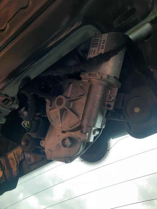 silniczek wycieraczki tył 5F4.9557.11 Skoda Octavia Rapid Leon Fabia