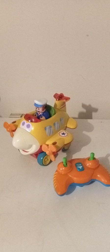 Samolot zdalnie sterowany na pilota