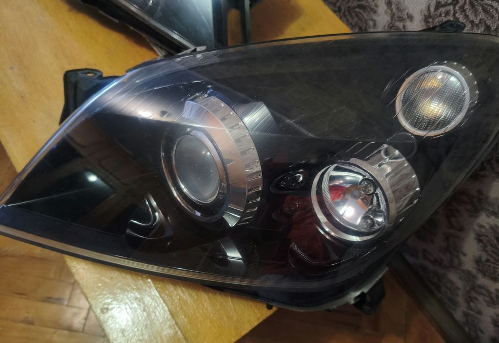 Фари Опель Астра H (opel astra h) ксенон ahl
