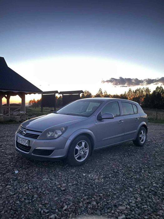 Opel astra h 2004r 1.6 twinport 105km benzyna