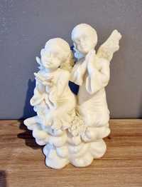 Figurka dwa anioły aniołki z alabastru alabastrowa grecka okazja