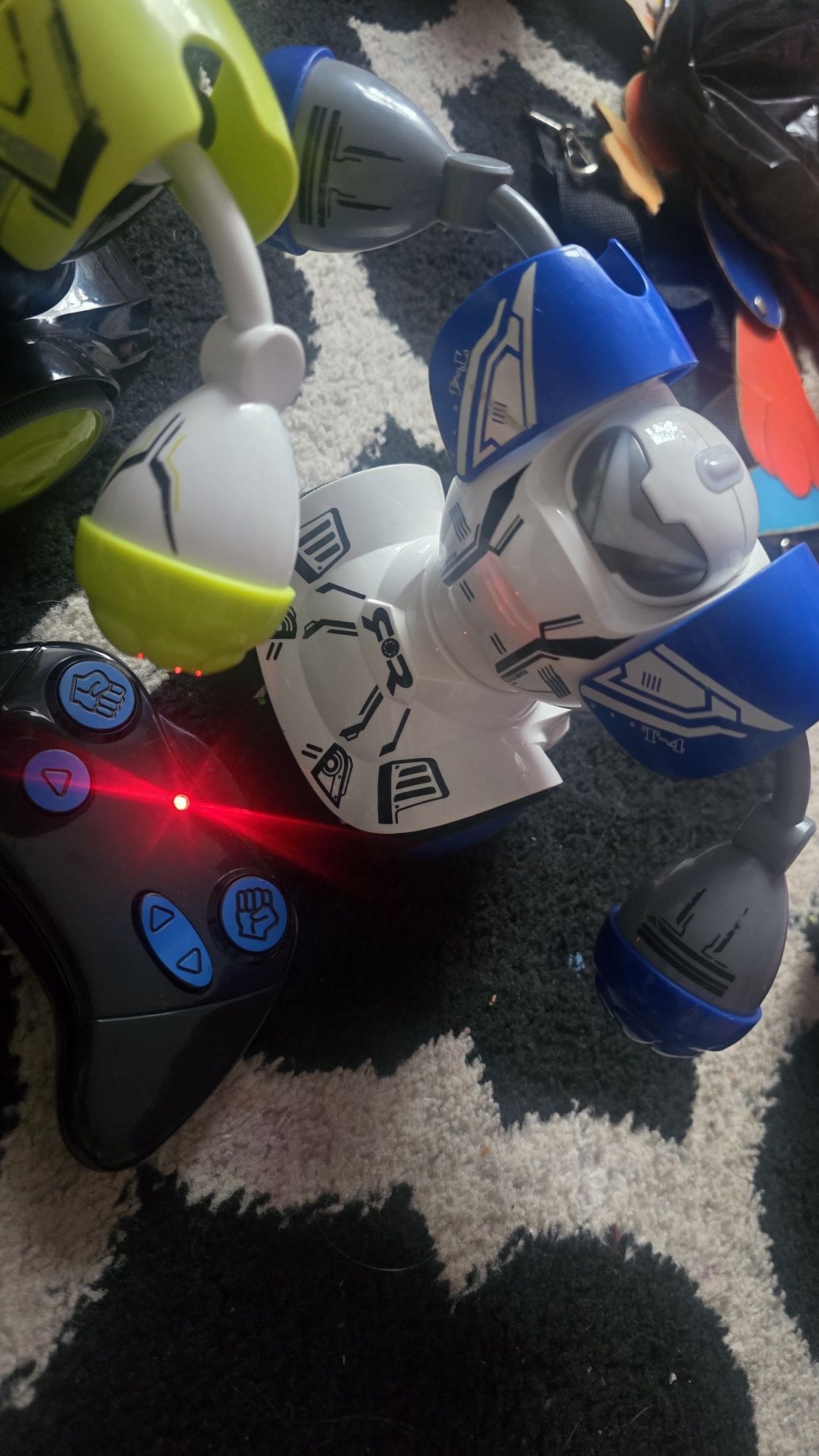 Roboty combo niebieski i zielony