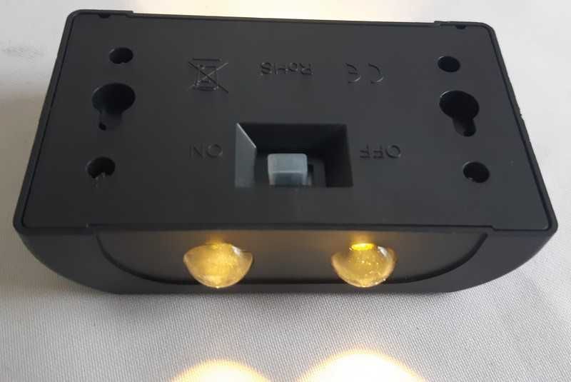 Солнечный садовый светильник для забора