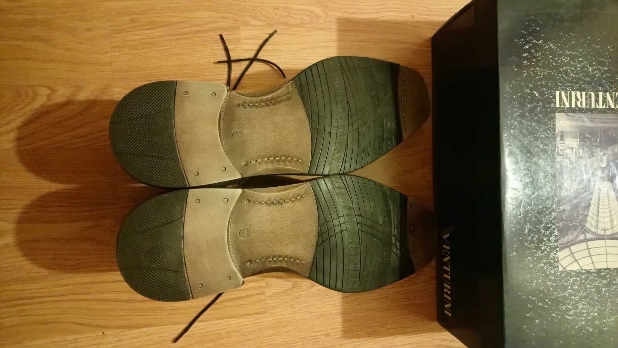 Buty - pantofle męskie Venturini rozm. 44 beżowe nowe
