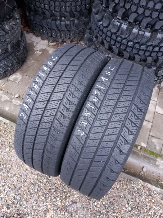 2x Opony Używane Całoroczne 215/65R16C Barum