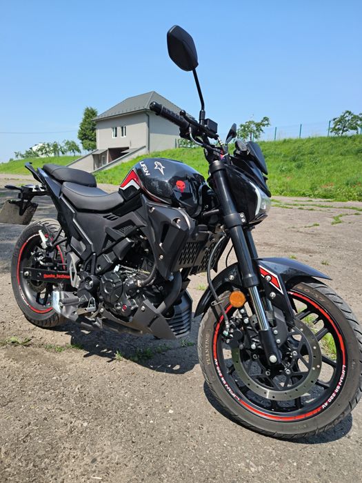 Lifan sr220 4v..