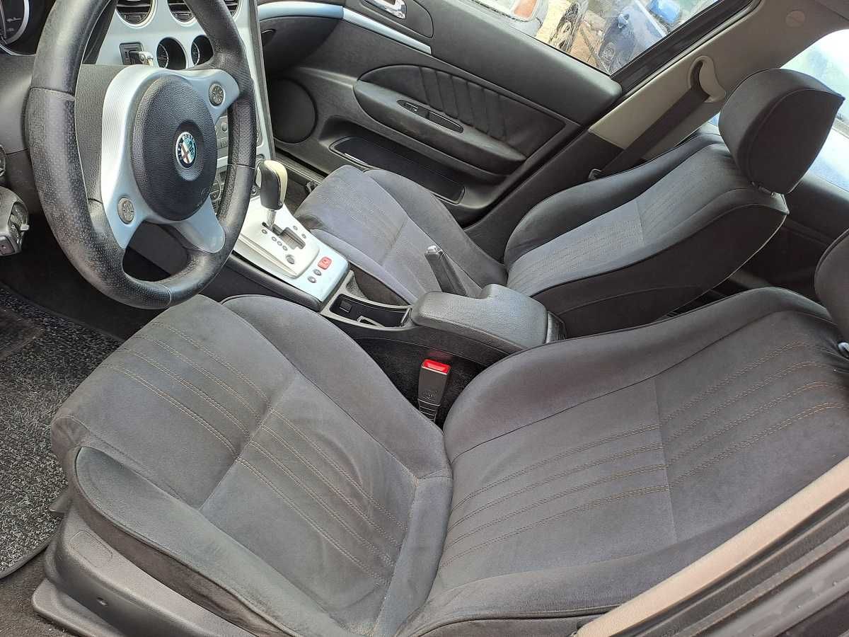 Alfa Romeo 159 SW 1.9JTD 150cv   2007,   1800€