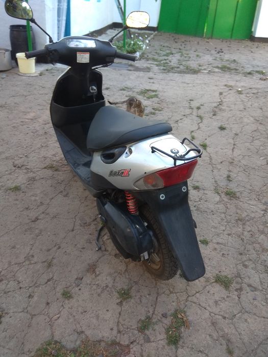 Скутер Сузуки лецт 2