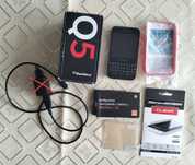 Blackberry Q5 + kabel folia case