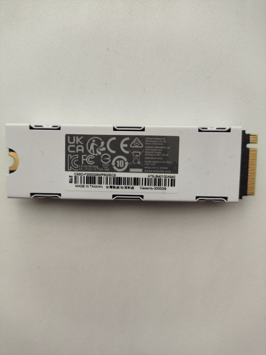 SSD диск Corsair MP600 2TB M.2 PCIe NVMe 4.0 3D NAND TLC майже новий