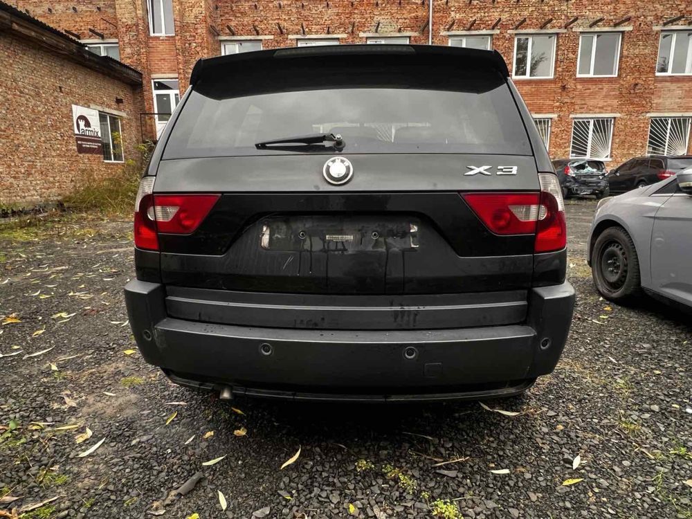 Бампер задний BMW X3 E83 X5 E70 E53 запчасти задній БМВ Е83 Х5 Е70 Е53